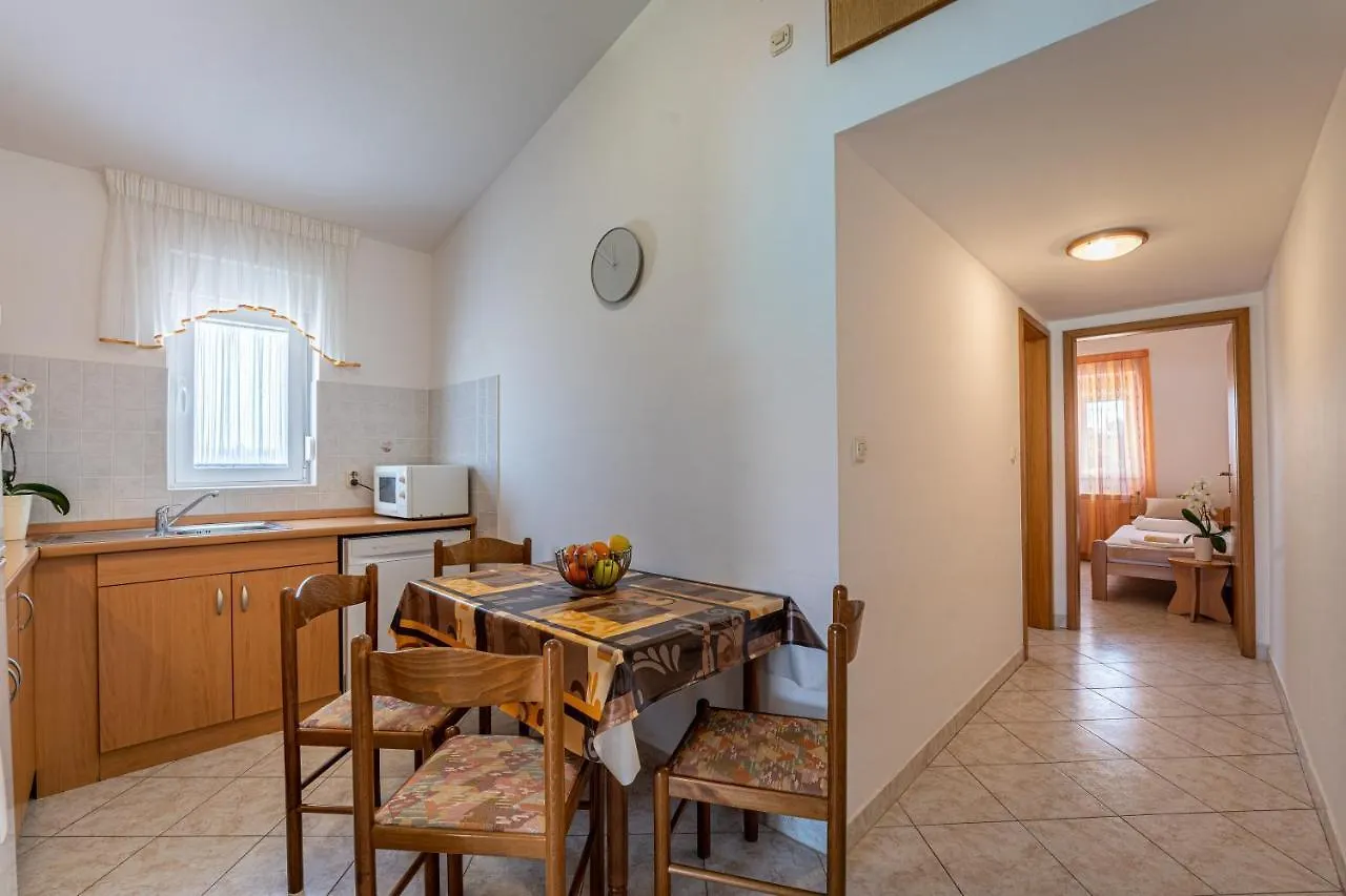 Apartmani Mirela Banjole Croazia